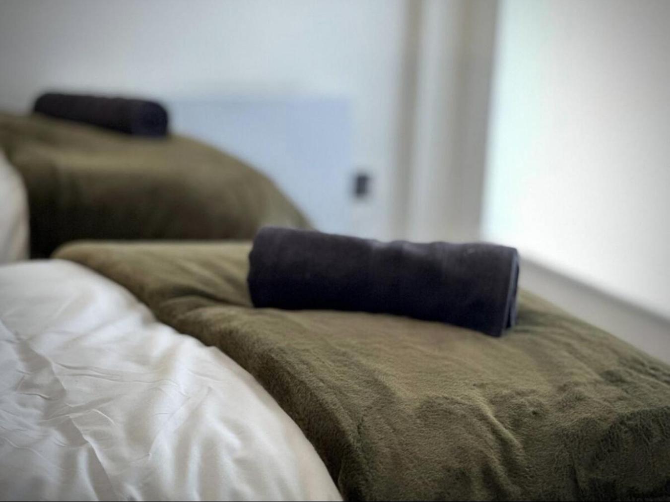Escape In Town Centre - Free Parking Apartment